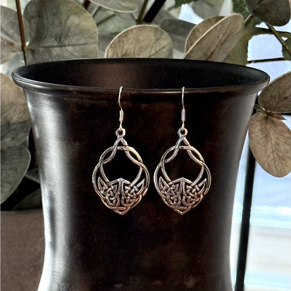 NWT 925 Sterling Silver Celtic Dangle Earrings! Hypoallergenic! NEW! - Picture 3 of 7